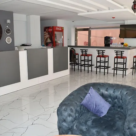 Aparthotel Bone 3*